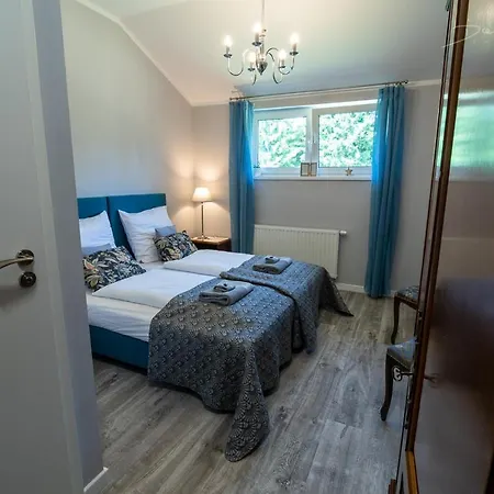 Stacja Jakuszyce * 斯克拉斯卡波伦巴