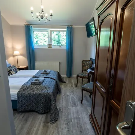 Stacja Jakuszyce * 斯克拉斯卡波伦巴